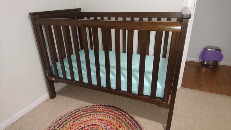 boori king parrot bassinet